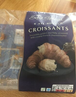 4 all butter Croissants