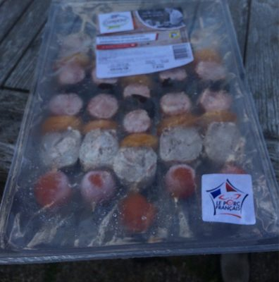 Brochettes andouilles et saucisses