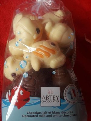 Chocolats lait r blanc décorés