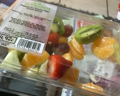 Clementine pomme kiwi fraise raisin