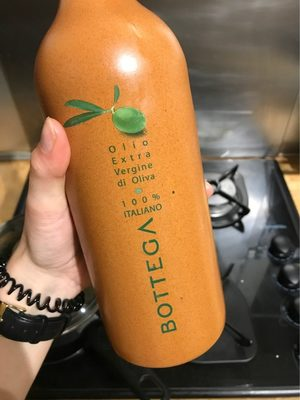 Olio Extra Vergine di Olivia