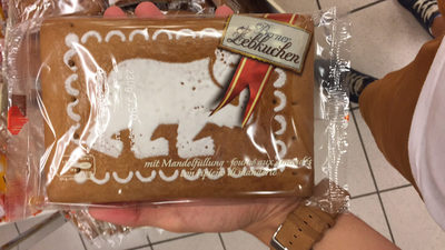 Pain d'épices fourré aux amandes