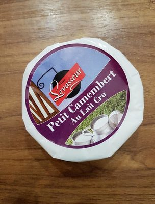 Petit camembert au lait cru