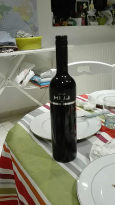 small hill red