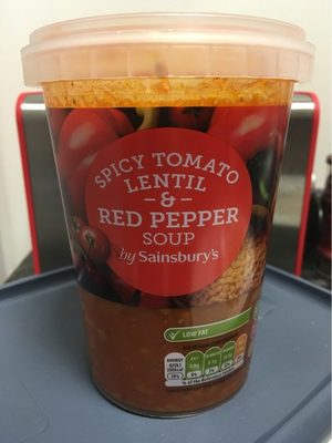 Spicy tomato lentil and red pepper soup