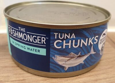 Tuna chunks in spring water